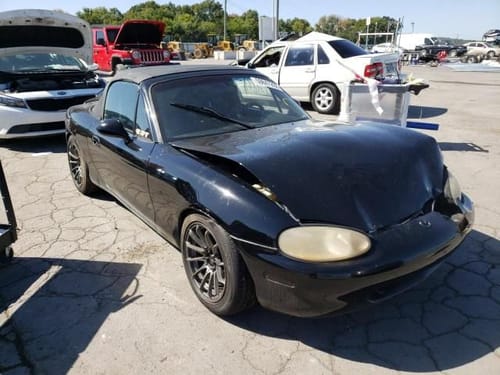 2000 Mazda MX-5 Miata