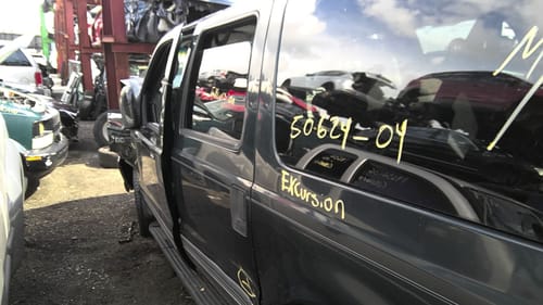 2004 Ford Excursion
