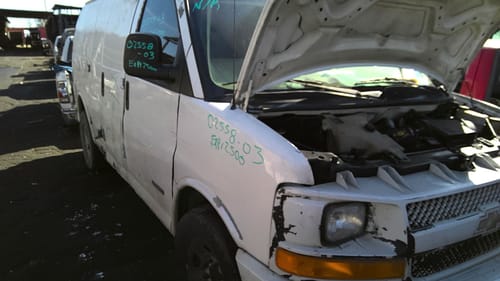 2003 GMC Expr25