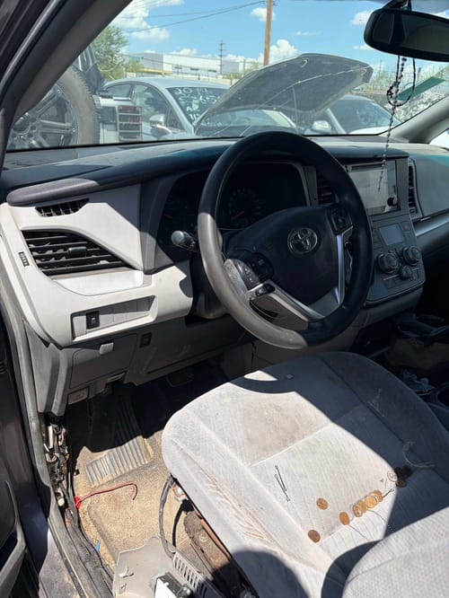 2016 Toyota Sienna