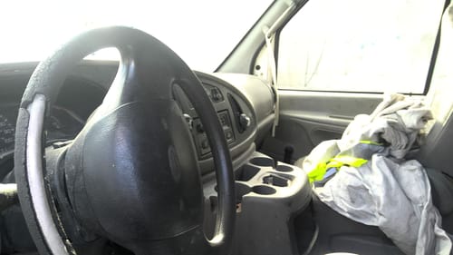 2002 Ford E-250