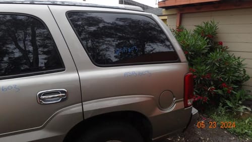 2002 Cadillac Escalade