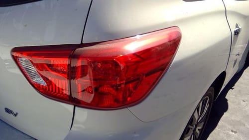 2017 Nissan Pathfinder