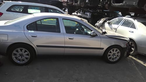 2003 Volvo Volv60
