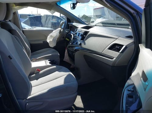 2012 Toyota Sienna