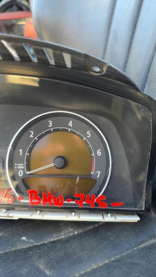 2005 BMW 745i
