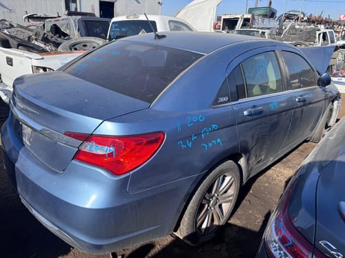 2011 Chrysler 200