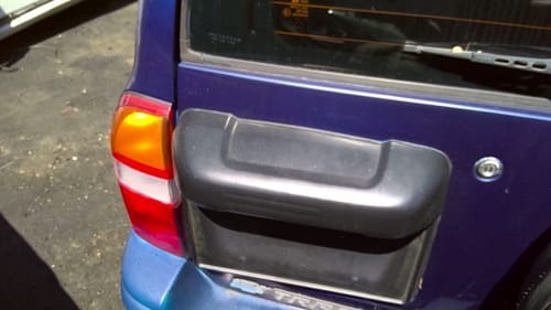 2001 Chevrolet Tracker