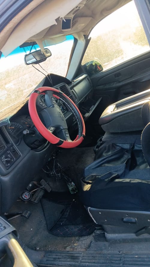 2004 GMC Silv25