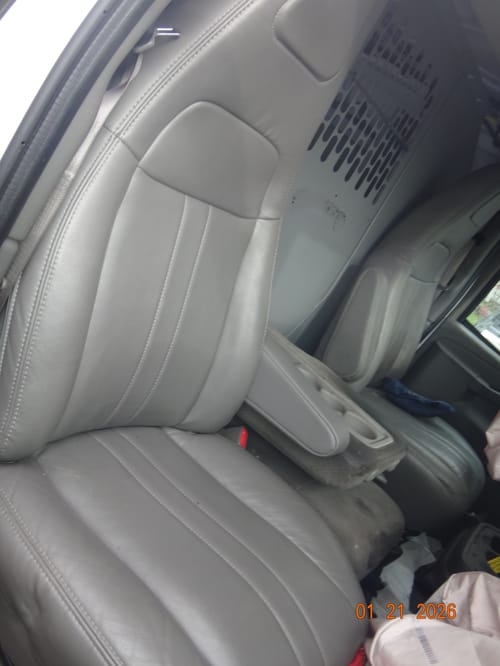 2024 GMC Expr25