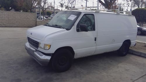 1996 Ford E-150