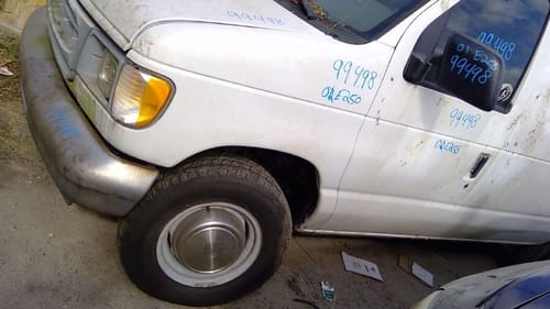 2001 Ford E-250