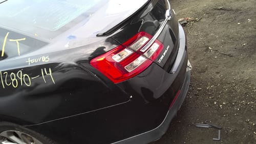 2014 Ford Taurus