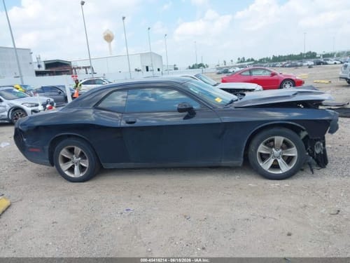 2016 Chrysler Challenger