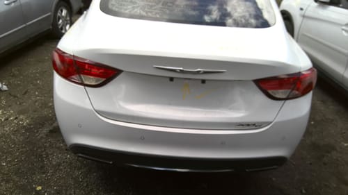 2015 Chrysler 200
