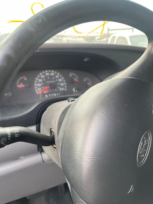 2000 Ford E-250