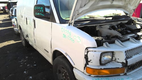 2003 GMC Expr25