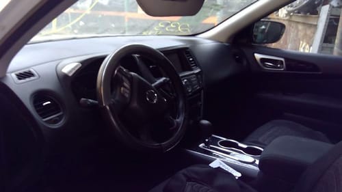 2017 Nissan Pathfinder