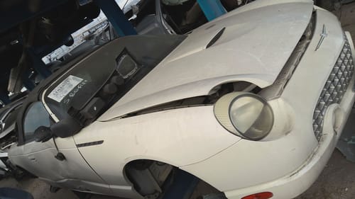 2002 Ford Thunderbird