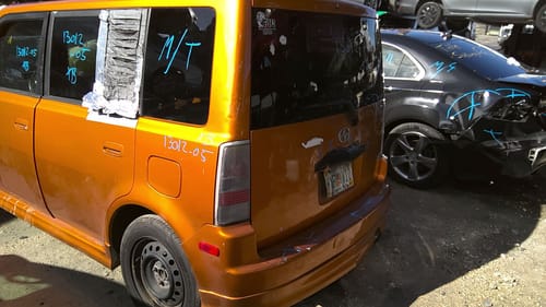 2005 Scion Xb