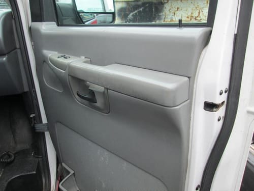 2003 Ford E-350