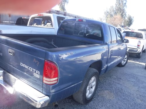 2004 Dodge Dakota