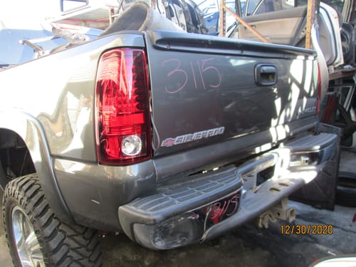 2001 GMC Silv25