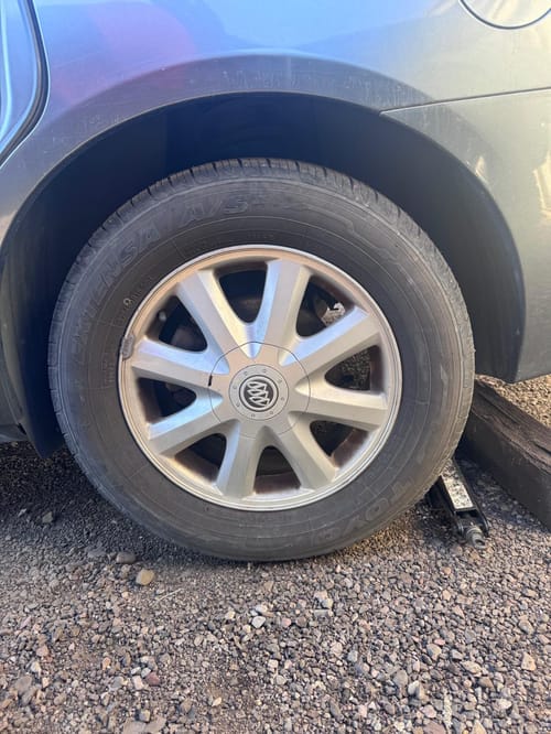 2005 Buick Lacrosse