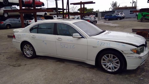 2005 BMW 745i