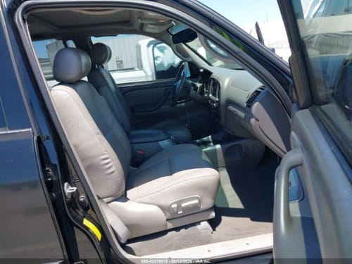 2002 Toyota Sequoia