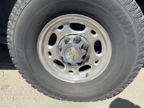 2003 GMC Sub250