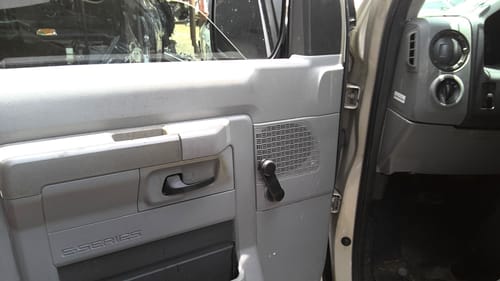 2009 Ford E-150