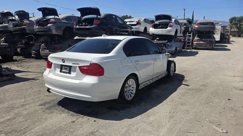 2009 BMW 328i