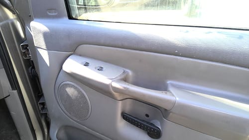 2003 Dodge Dpu15