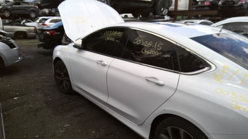 2015 Chrysler 200
