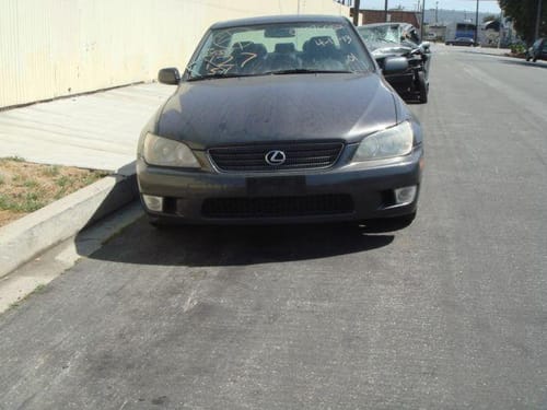 2001 Lexus Is300