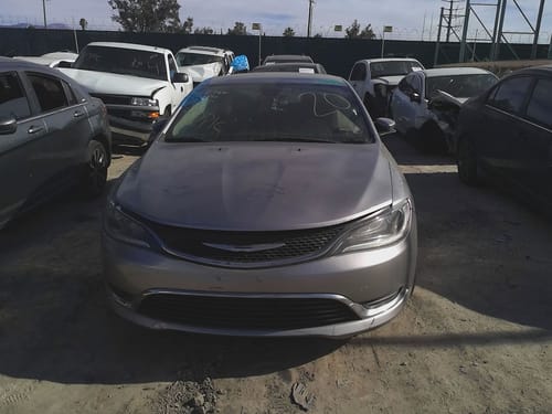 2015 Chrysler 200