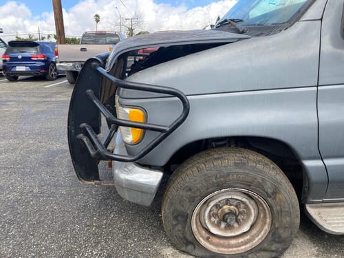 2003 Ford E-350