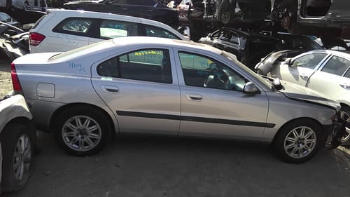 2003 Volvo Volv60