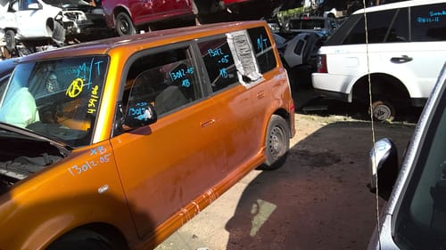 2005 Scion Xb