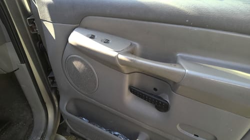 2003 Dodge Dpu15