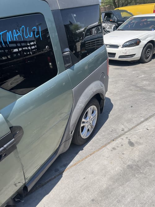 2004 Honda Element