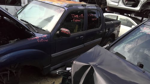 2004 Ford Explorer