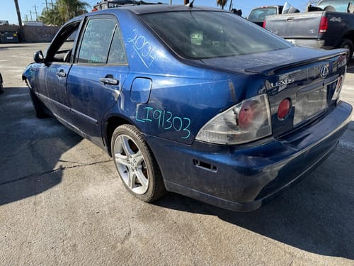 2004 Lexus Is300
