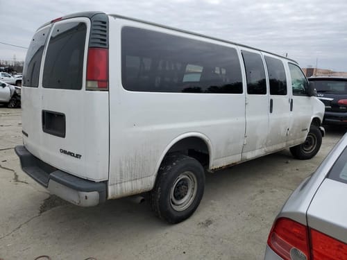 2001 GMC Expr15