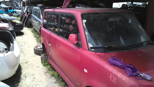 2005 Scion Xb