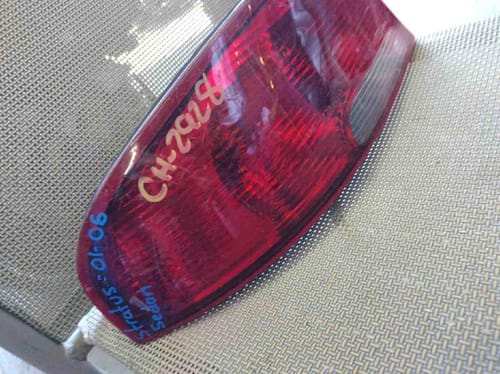 2004 Chrysler Stratus