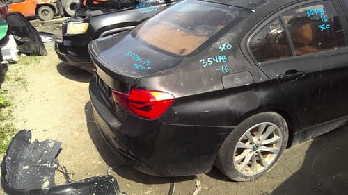 2016 BMW 320i