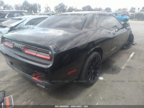 2016 Chrysler Challenger