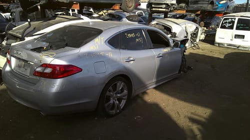 2011 Infiniti M37